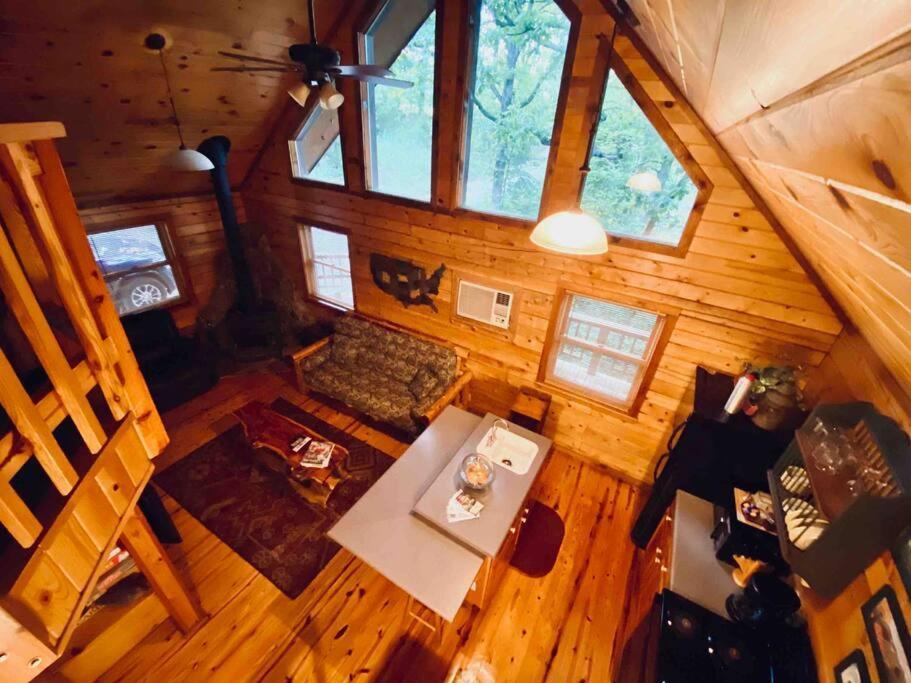 The Loft At Bear Mountain Log Cabins Юрека Спрингс Екстериор снимка