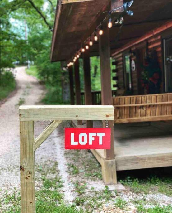 The Loft At Bear Mountain Log Cabins Юрека Спрингс Екстериор снимка