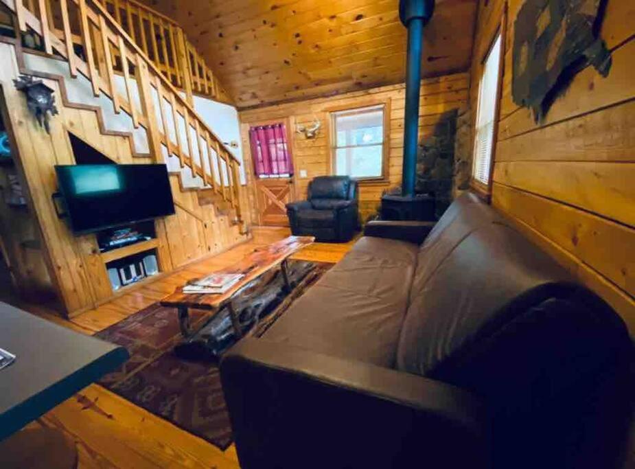 The Loft At Bear Mountain Log Cabins Юрека Спрингс Екстериор снимка